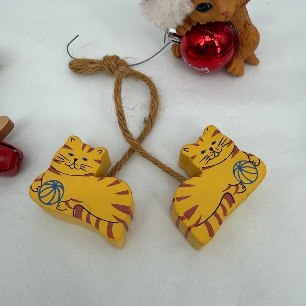 Cat Christmas Ornaments Vintage Mixed LOT Kitten Kitty Cat Holiday Decor 5 Pc - Picture 5 of 7